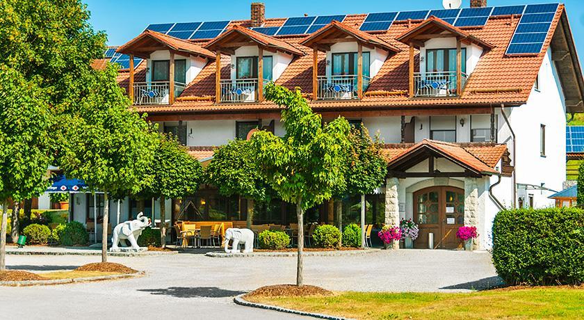 Landhotel Mappacher Hof Bruck in der Oberpfalz الغرفة الصورة